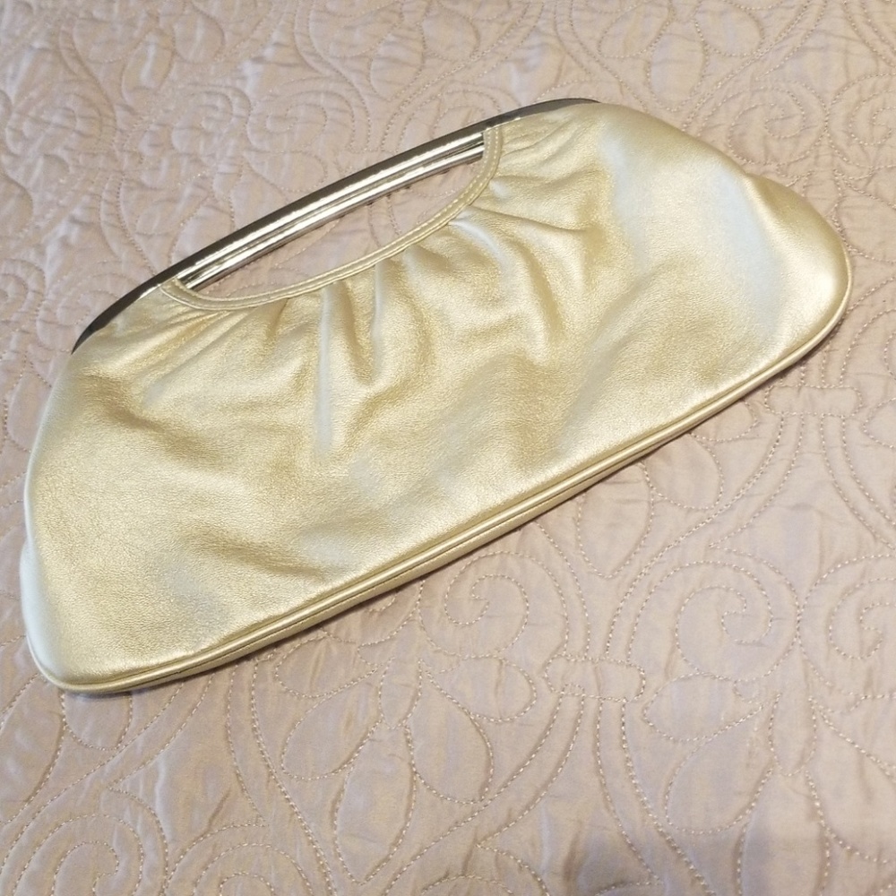 Express Wristlet